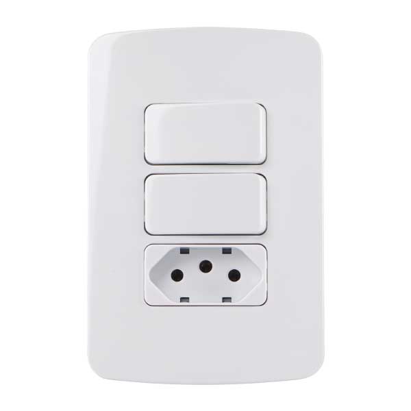 Conjunto 4x2" tomada 10A com 2 interruptores simples 10A B3