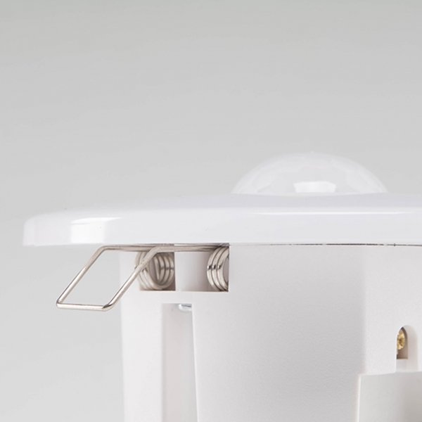 Luminária LED com sensor de presença e fotocélula - Imagem 5