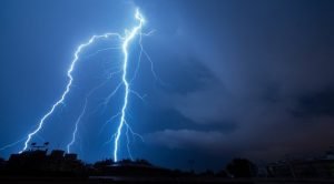 imagem de raio número de acidentes aumenta no Brasil