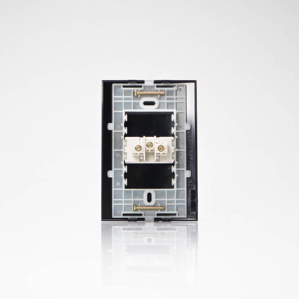 Linha Sleek - Conjuntos 4×2” – Interruptor simples 10A 250V~ - Ebony/Branco - Imagem 3