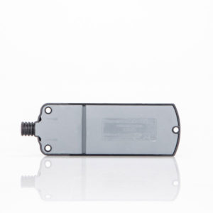 regua de tomada 2p+t 20A 3 poços 2