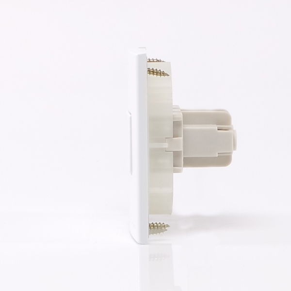 Conjunto tomada para móveis 70x70mm Sleek - Imagem 2