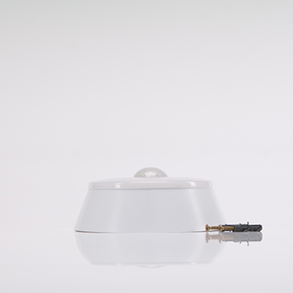 Luminária LED com sensor de presença e fotocélula - Imagem 7