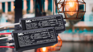 Reles fotoeletronicos compactos