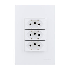 22179 3 tomadas 2P+T 10A 250V~